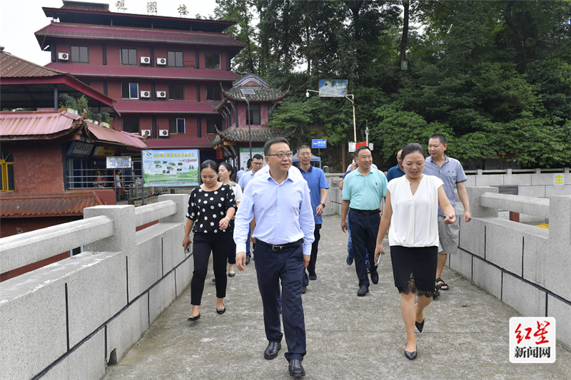 朝阳水库察看水库蓄水、汛期管理、坝体安全等情况