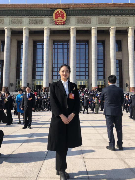 唐成凤——全国劳模 、全国五一巾帼标兵