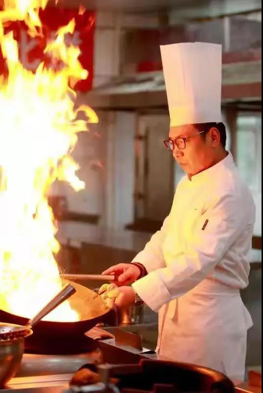 厨艺培训老师：杨强