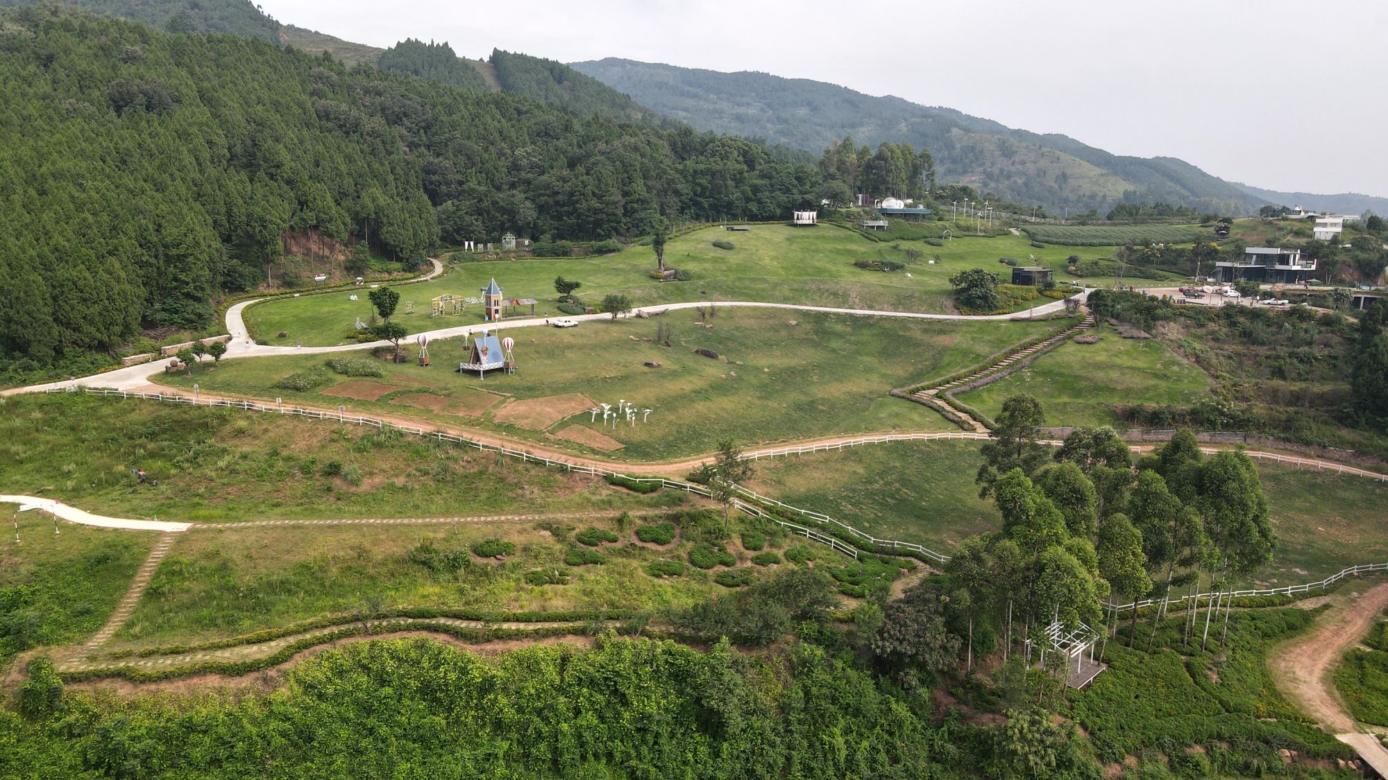 云漫半山餐厅