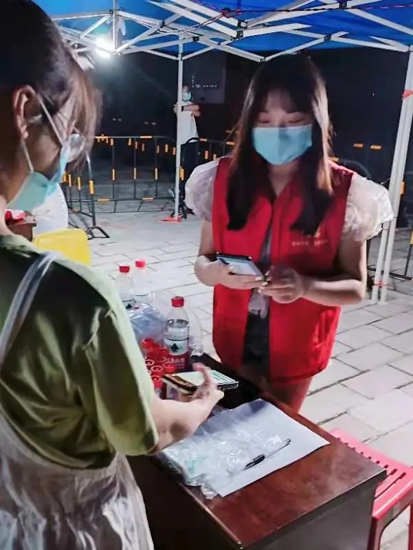 隆兴镇程美玲