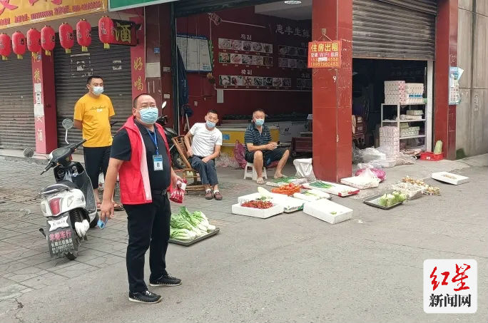 大划街道蒋小波