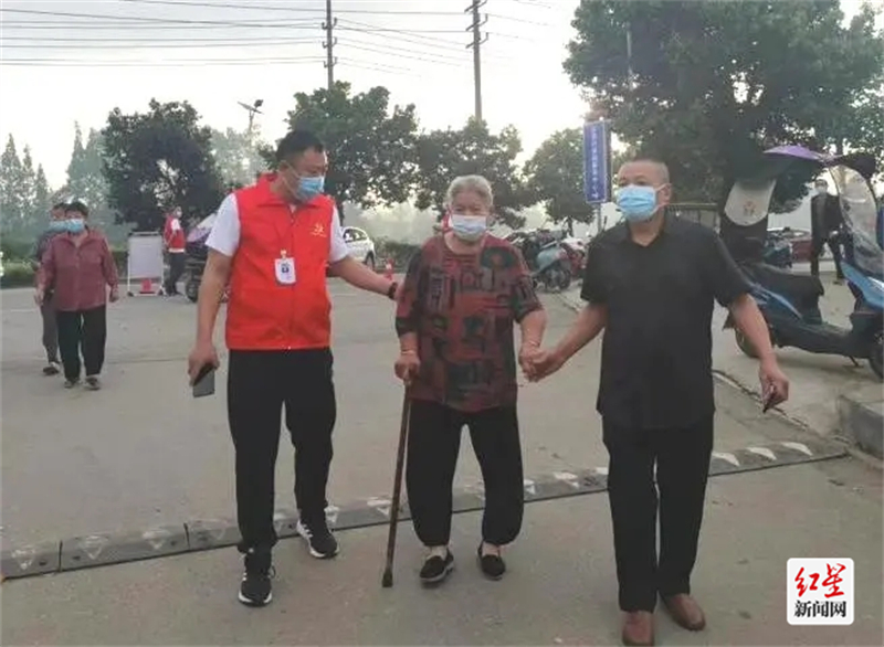 崇州市司法局 苑震