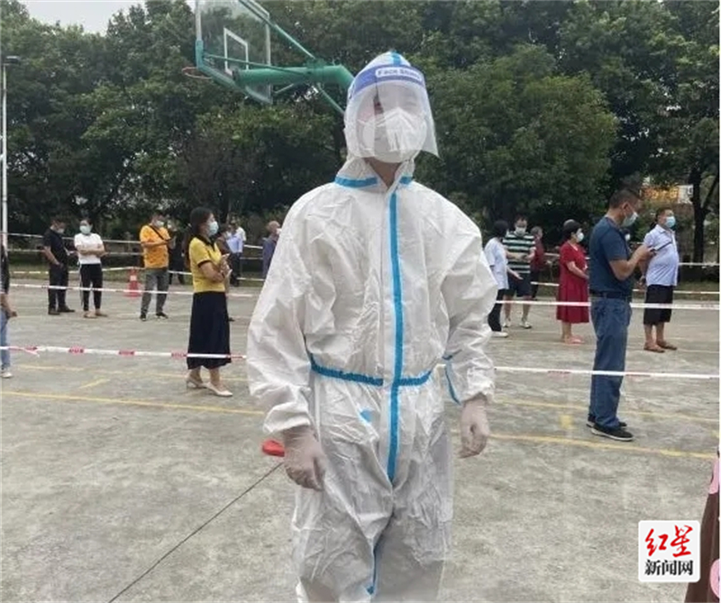 羊马街道 吴昌文