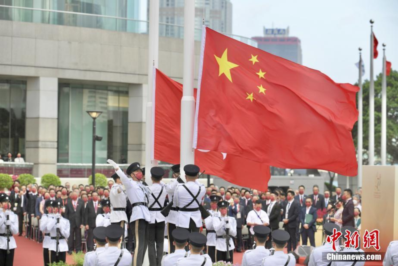 香港特区政府举行国庆升旗仪式