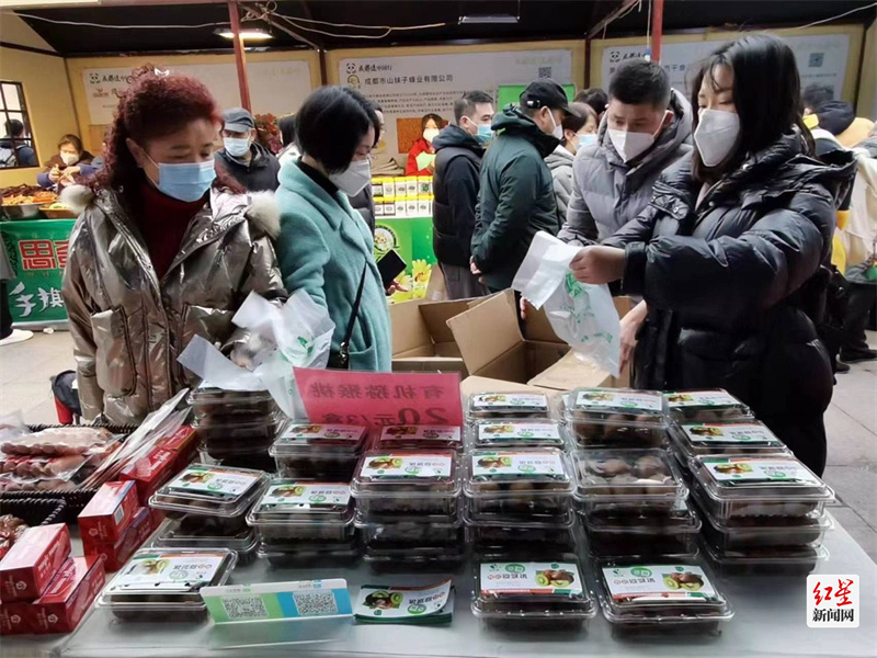 ▲邛崃猕猴桃深受重庆市民青睐