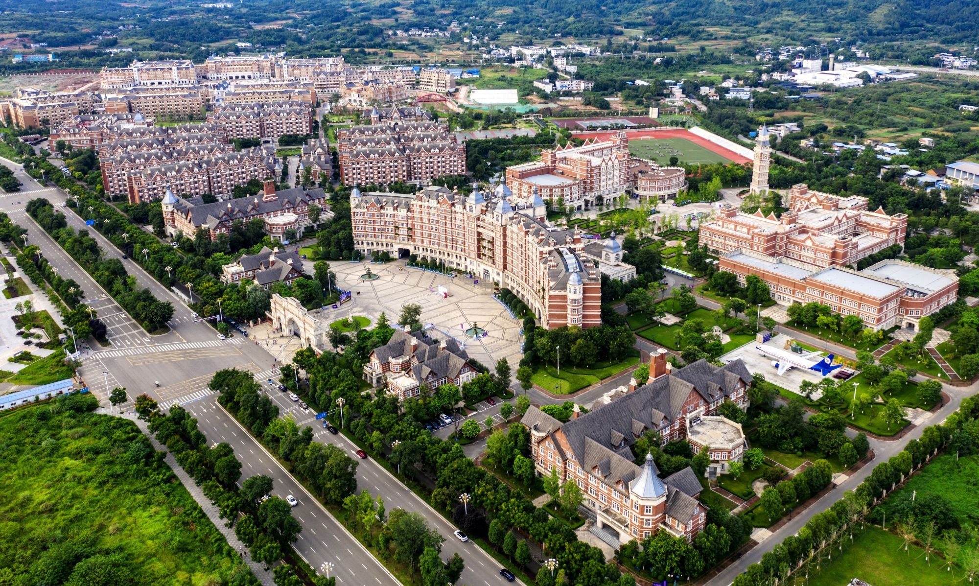 四川西南航空职业学院（夏飞摄）