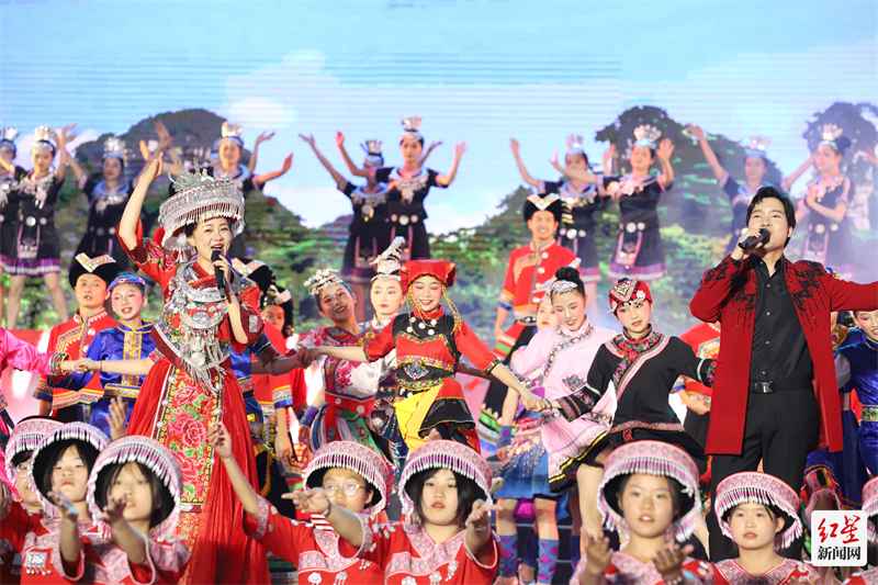 现场表演 。兴文县委宣传部供图(2)