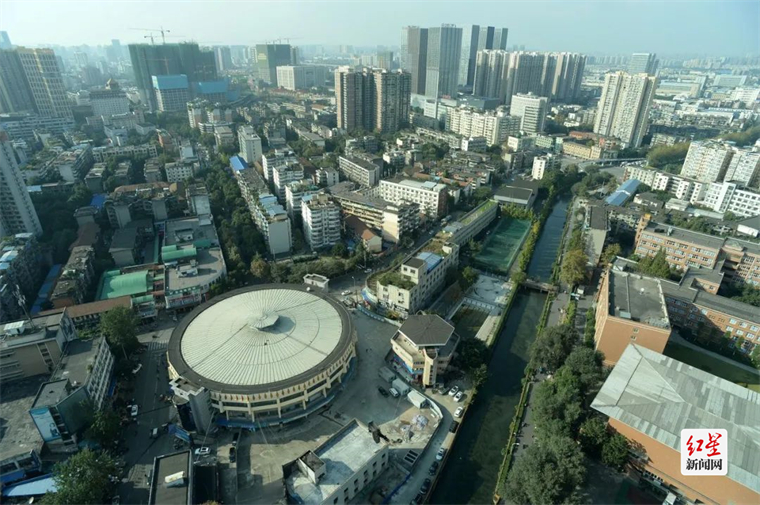 图源：城北体育馆（鸟瞰城北体育馆旧馆，拍摄于2018年10月30日）