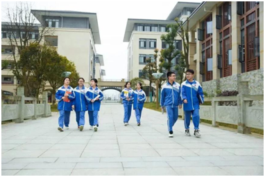 蒲江中学莘莘学子