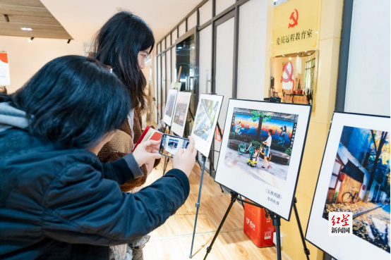 看展览、听讲座……天府文艺名家讲坛——“影城双记”摄影主题展来啦！ (1)518