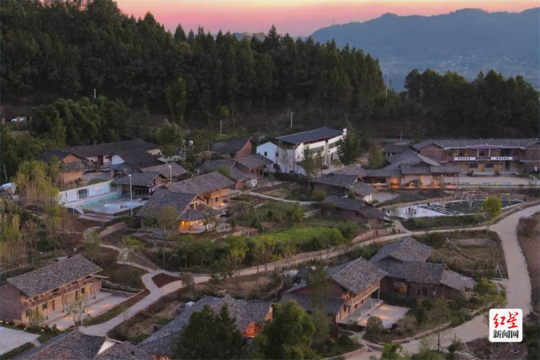 “巴山美村·父亲原乡”驷马双城村