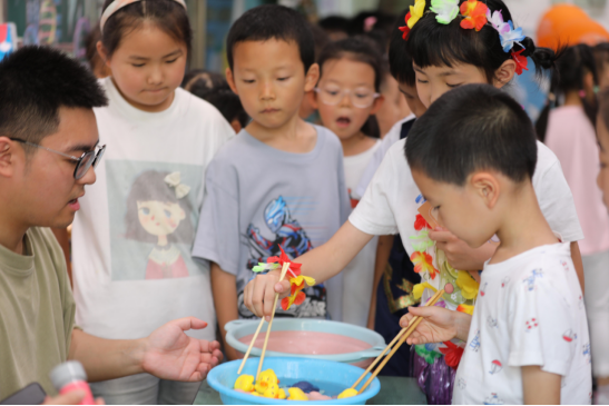 全国第八届中小学生艺术展演活动暨四川省第十一届小学生艺术展演活动（四川省成都市盐道街小学现场展演）在成都市盐道街小学隆重举行(2)616