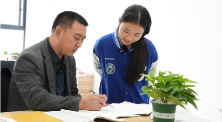 成都市优质特色高中全搜索（周哥）3066