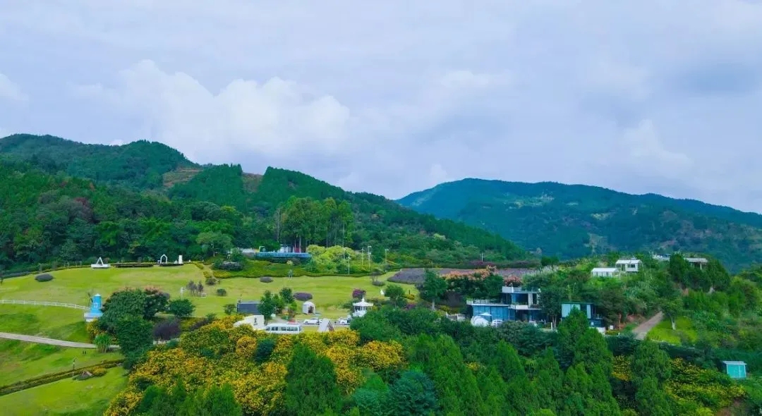 云漫半山森林康养基地
