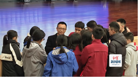 语文还能这么学？“明师”崔俊杰在香山中学教学生“想”出好作文152