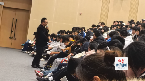 语文还能这么学？“明师”崔俊杰在香山中学教学生“想”出好作文433