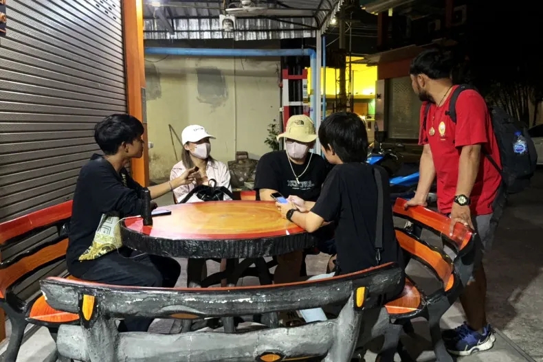 &ldquo;这起事件严重影响了我们对芭堤雅这座旅游城市的印象。&rdquo;A女士表示。这并非芭堤雅首次发生类似事件，当地流浪汉袭击游客的情况时有发生，警方虽多次整治但收效甚微。