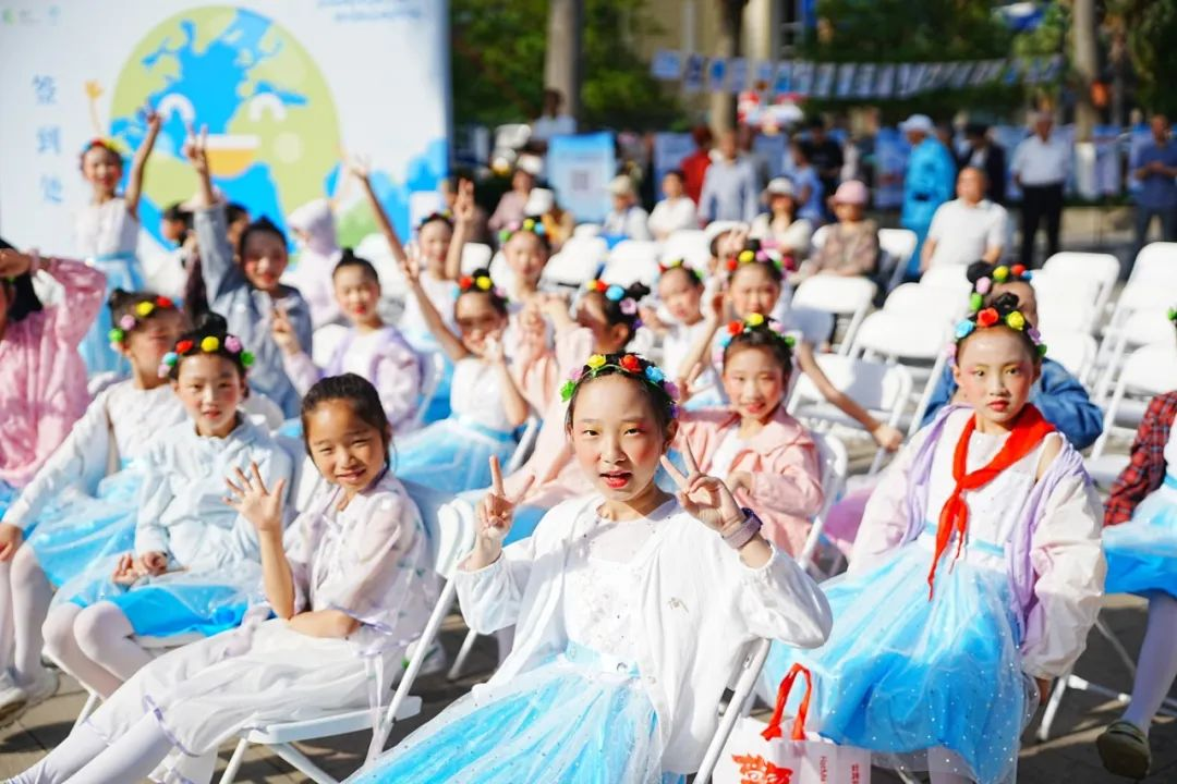 ▲全国节水周活动现场1（图源：温江区河长办）