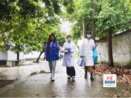 彭州市葛仙山镇温情四重奏 叩响百岁门扉151