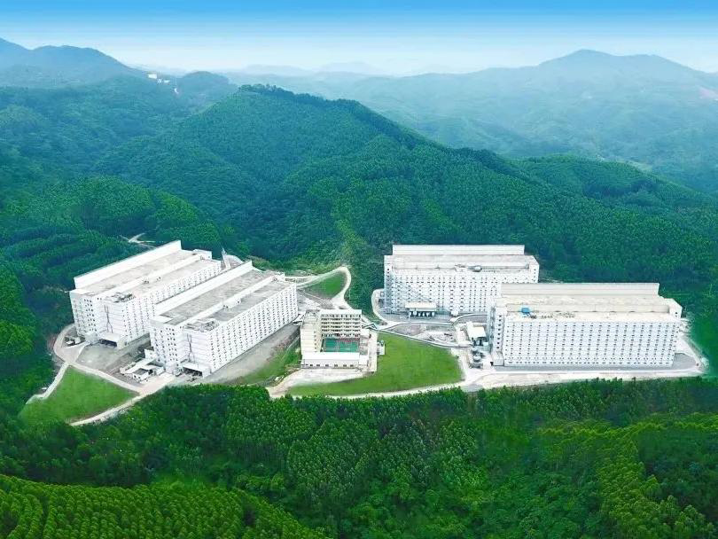 乡村资源机会清单中的40个项目，涉及研学旅行、乡村酒店、特色民宿、种养循环、农旅融合等多个领域，项目涉及资产资金规模约5亿元 。临江村休闲综合体项目、共和村现代渔业项目、岷江社区菜棚子林盘项目等，展现出乡村资源开发的巨大潜力。