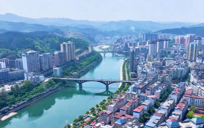 【理响中国&middot;春江水暖鸭先知】一个羽毛球&ldquo;打&rdquo;出大产业