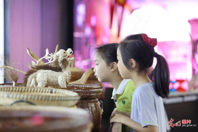 【文化和自然遗产日】非遗薪火代代传 匠心接力续华章