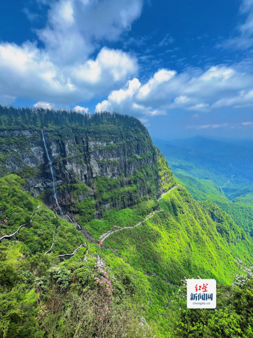 瓦屋山兰溪绝壁栈道7月19日试开放101