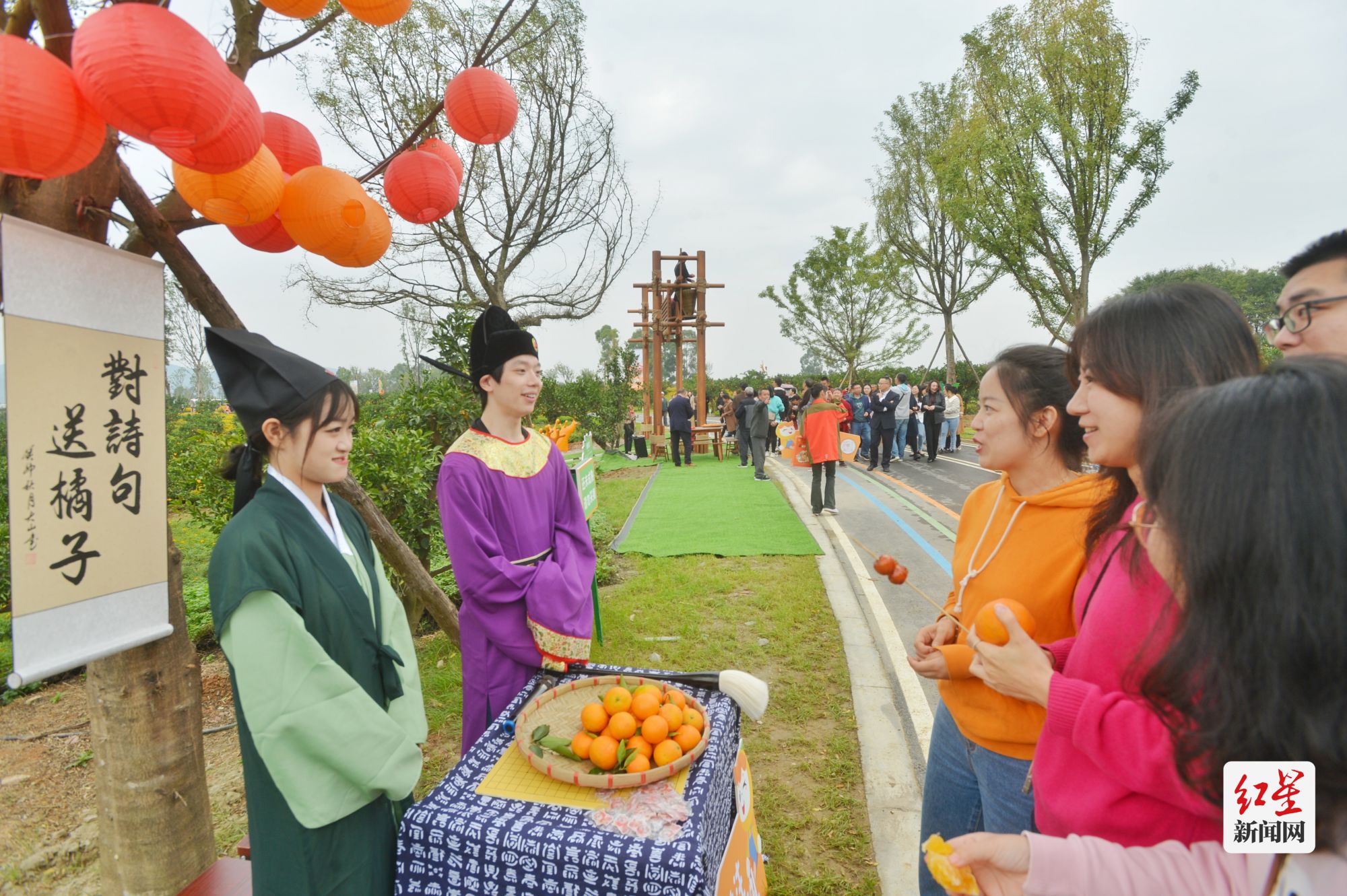 这座位于中国脐橙第一乡——金堂县三溪镇的乡村振兴田园综合体的开门