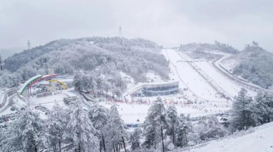 快來成都也有冰雪大世界